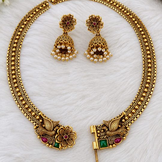 Antique Micro Gold Plated Center Open SCREW Type necklace and Matching jhumka set