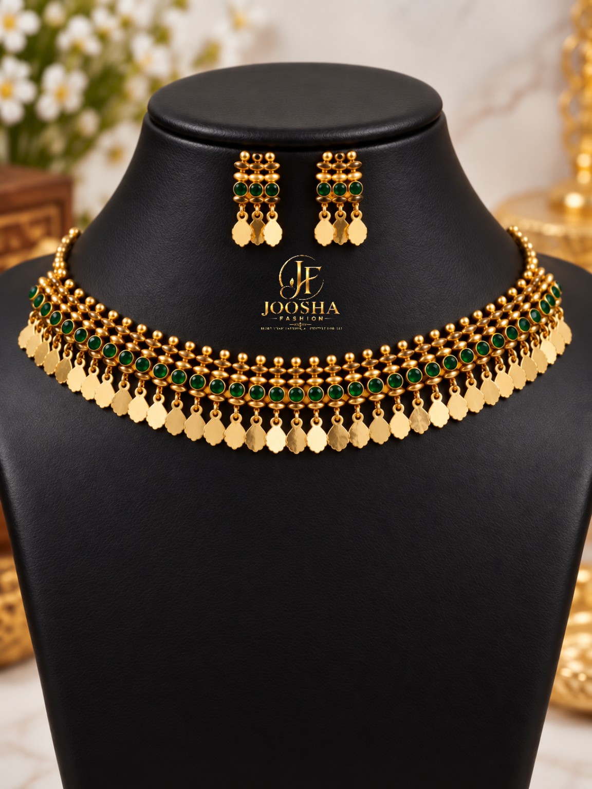 💚 Antique Gold-Finish Green Beaded Necklace Set Elaka Thali design